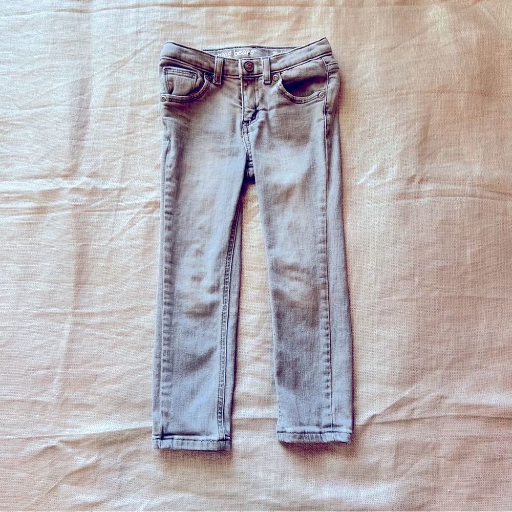 5/$25 Jumping Bean Gray Skinny Jeans